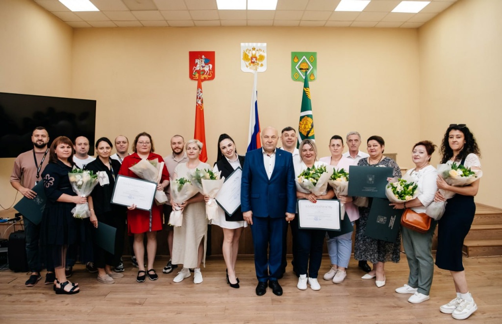 В Городском округе Пушкинский чествовали лучших работников торговли: награды вручены за вклад в развитие потребительского рынка