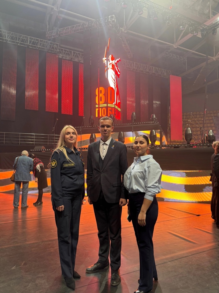 Молодёжный парламент Вологды приглашает активных молодых людей стать частью важных городских процессов Молодёжный парламент Вологды приглашает активных молодых людей стать частью важных городских процессов