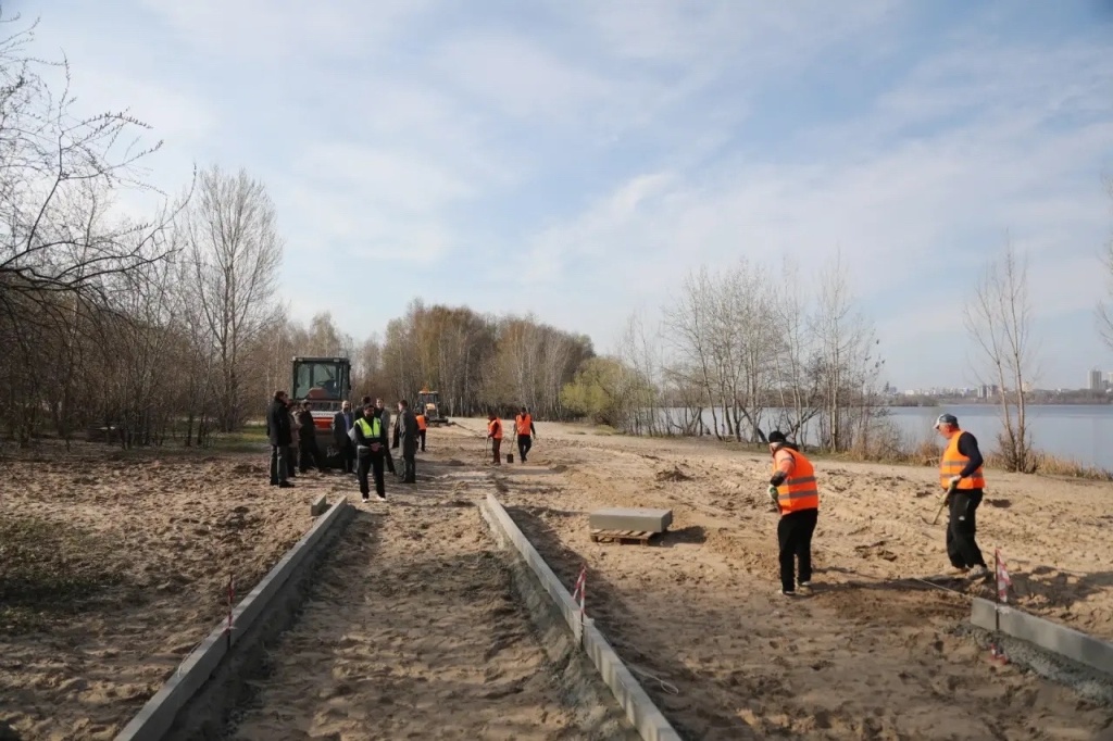Сергей Петрин рассказал о старте благоустройства набережной Артамонова