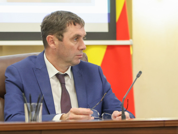 Спорт, благоустройство и партнёрство с бизнесом: что обсудили на планёрке в мэрии Воронежа Спорт, благоустройство и партнёрство с бизнесом: что обсудили на планёрке в мэрии Воронежа