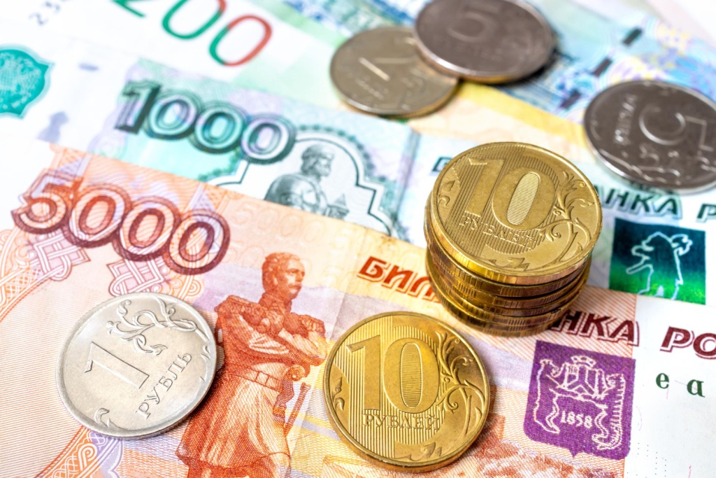 Новые правила расчёта пенсионного стажа: как изменения помогут многодетным семьям, родителям близнецов и сельским жителям