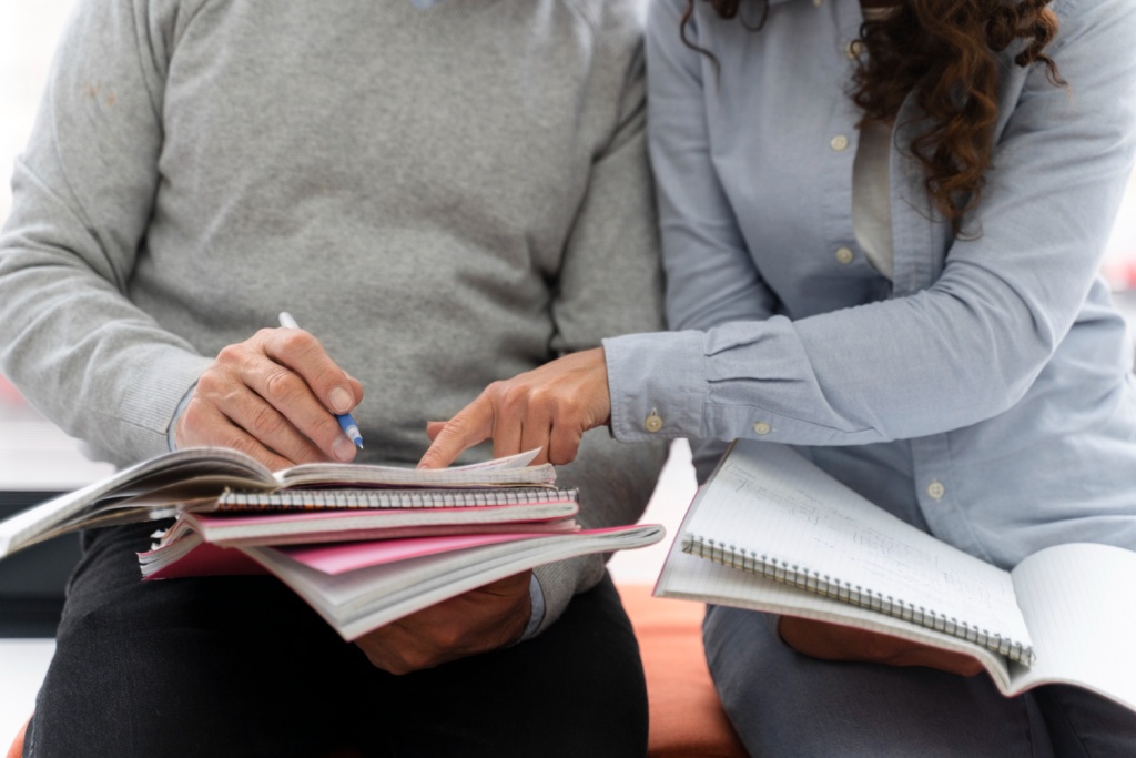 Совет Федерации закрепил понятие «наставничество» и доплаты за него