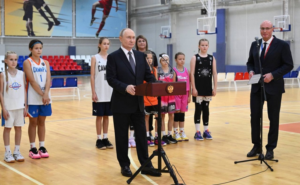 Глава Оренбуржья Евгений Солнцев поделился новостью об участии в открытии Академии настольного тенниса в Оренбурге