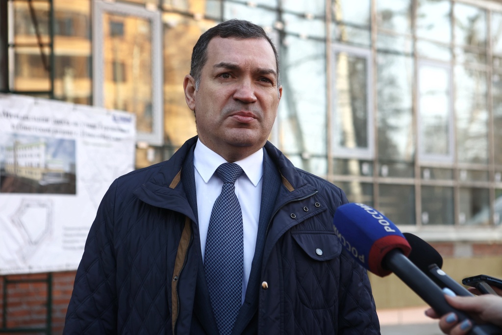 Мэр Новосибирска проконтролировал ход строительства музыкальной школы в Академгородке