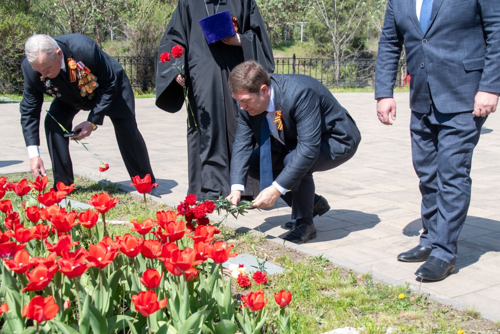 День Победы в Воронеже: депутаты вместе с жителями почтили память героев и поздравили ветеранов День Победы в Воронеже: депутаты вместе с жителями почтили память героев и поздравили ветеранов