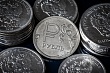 Рубль и топливо задают тон: инфляция год к году растёт, месяц к месяцу — снижается