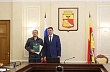 «Этот поступок заслуживает уважения»: мэр Воронежа поблагодарил коммунальщиков за помощь при тушении пожара